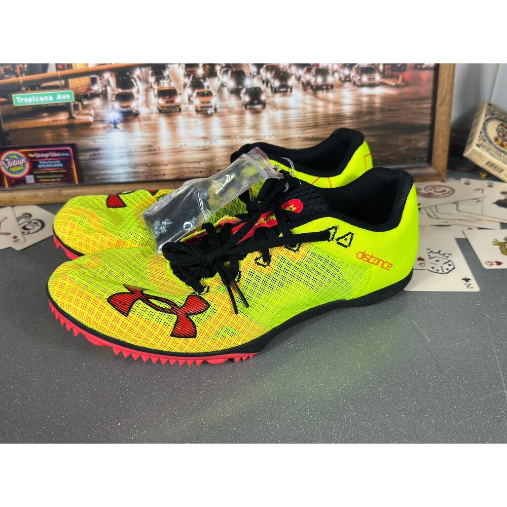 Under Armour UA Distanc Track Spikes Neon Volt Red Sz 11.5 3025460-300 Running